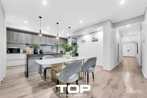 Property photo of 3 Carradale Road Clyde North VIC 3978