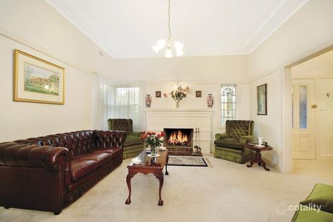 Property photo of 5 Bennett Parade Kew East VIC 3102