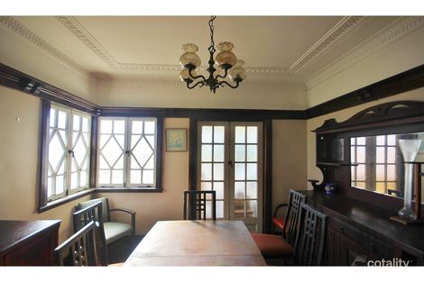 Property photo of 9 Albert Street Holland Park West QLD 4121
