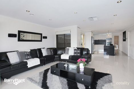 Property photo of 13 Kennedy Parade Roxburgh Park VIC 3064
