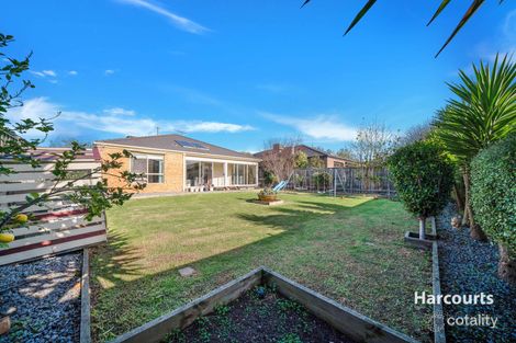 Property photo of 10 Saffron Place Point Cook VIC 3030