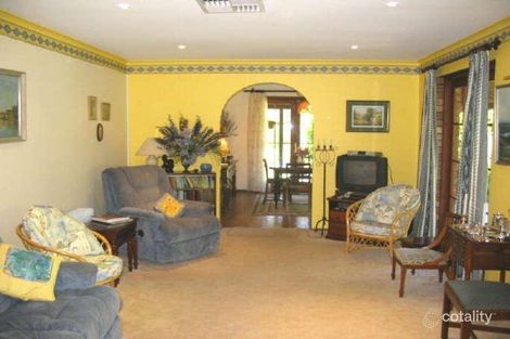 Property photo of 6 Barbigal Place Lesmurdie WA 6076