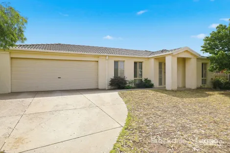 Property photo of 10 Peters Close Maddingley VIC 3340