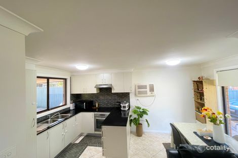 Property photo of 6 Kenyon Crescent Doonside NSW 2767