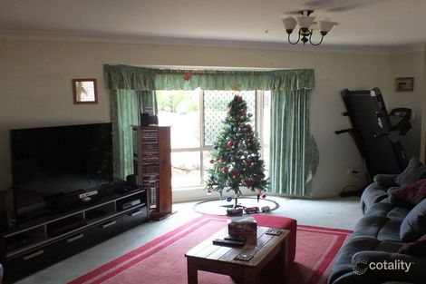 Property photo of 15 Doncaster Drive Rosenthal Heights QLD 4370