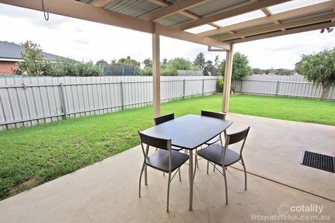 Property photo of 5 Bradfield Place Lloyd NSW 2650