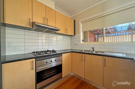 Property photo of 2/12 Goulburn Avenue Reservoir VIC 3073