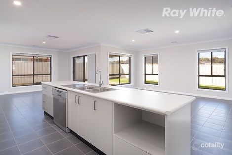 Property photo of 150 Pickworth Street Thurgoona NSW 2640