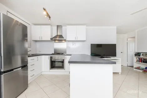 19b/49 Herdsman Pde, Wembley, WA 6014