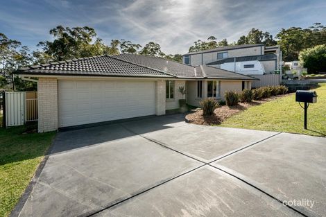 Property photo of 25 Hadlow Drive Cameron Park NSW 2285