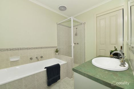 Property photo of 8B Persica Place Niddrie VIC 3042