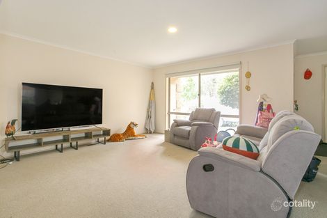 Property photo of 33 Cornwall Crescent Mount Martha VIC 3934