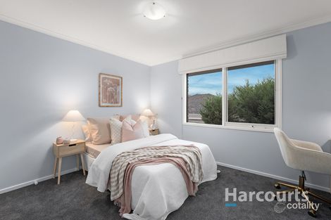 Property photo of 1 Lacebark Court Oakleigh South VIC 3167