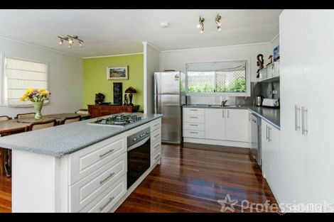 Property photo of 7 Ursula Street Riverview QLD 4303