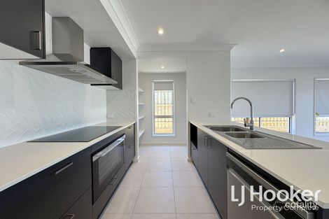 21 Liverpool Cct, Yarrabilba, QLD 4207