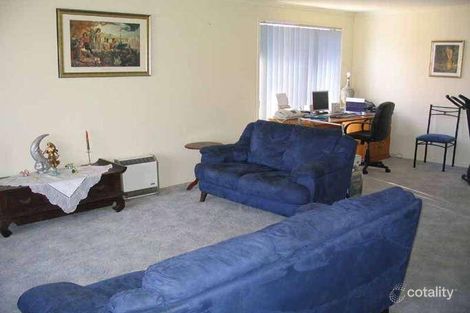 Property photo of 1 Snowberry Place Narre Warren South VIC 3805