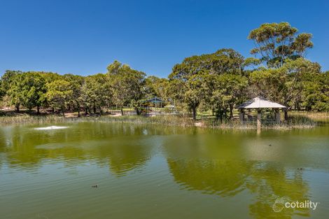 Property photo of 10 Moonflight Crescent Iluka WA 6028