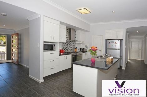 27 Spence St, Point Vernon, QLD 4655