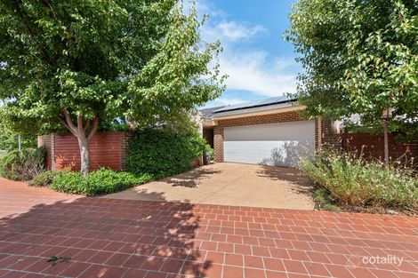 Property photo of 2/21 Gordon Withnall Crescent Dunlop ACT 2615