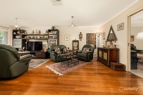 Property photo of 2/21 Gordon Withnall Crescent Dunlop ACT 2615