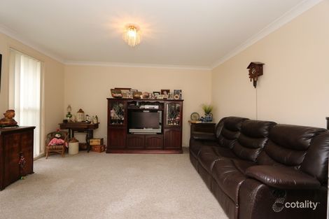 Property photo of 6 Dominic Cove Rutherford NSW 2320