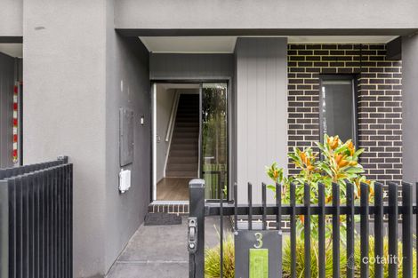Property photo of 3 Jodrew Walk Mickleham VIC 3064