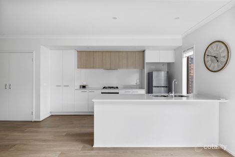 Property photo of 3 Jodrew Walk Mickleham VIC 3064