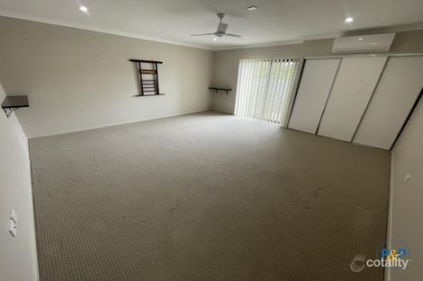 Property photo of 14 Ellsworth Drive Mount Louisa QLD 4814