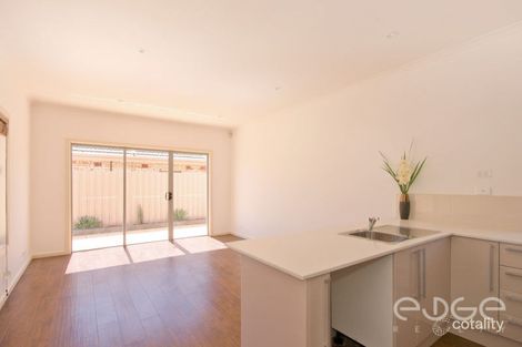 Property photo of 2/18 Davidson Road Elizabeth Vale SA 5112