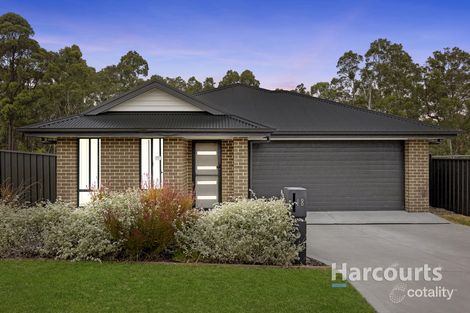 1/18 Jarrah Cl, Fletcher, NSW 2287