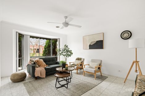 Property photo of 7 Housman Close Burnside VIC 3023