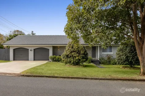 Property photo of 40 Debra Street Centenary Heights QLD 4350