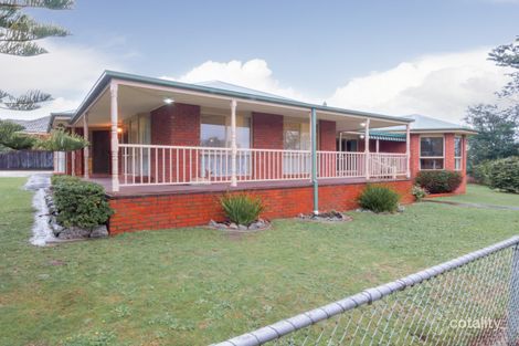 6 Abeckett Rd, Bunyip, VIC 3815