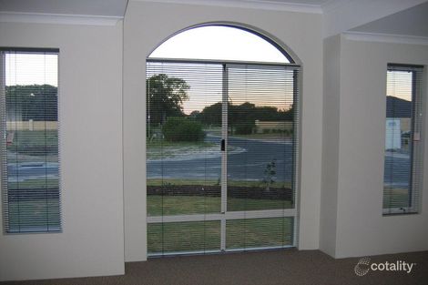 Property photo of 2 Feutrill Place Broadwater WA 6280