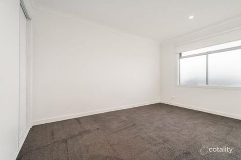 Property photo of 14/2 Sanoma Drive Skye VIC 3977