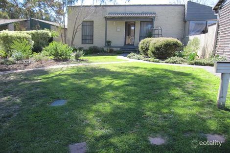 10 Emmott Pl, Charnwood, ACT 2615