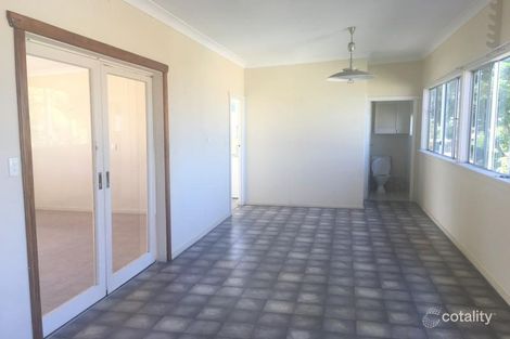 2/11 Queen St, Yamba, NSW 2464