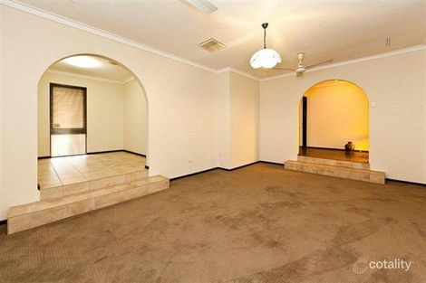 18 Kalangedy Dr, Riverton, WA 6148