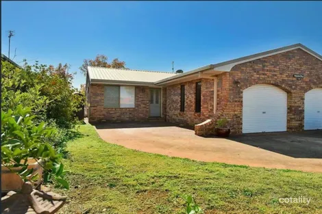 1/9 Schultz St, Kearneys Spring, QLD 4350