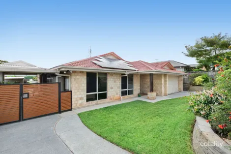 7 Gordon Pl, Glass House Mountains, QLD 4518