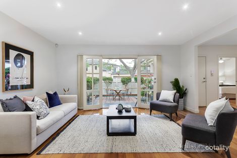 Property photo of 2/200 Tucker Road Bentleigh VIC 3204