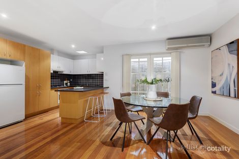 Property photo of 2/200 Tucker Road Bentleigh VIC 3204