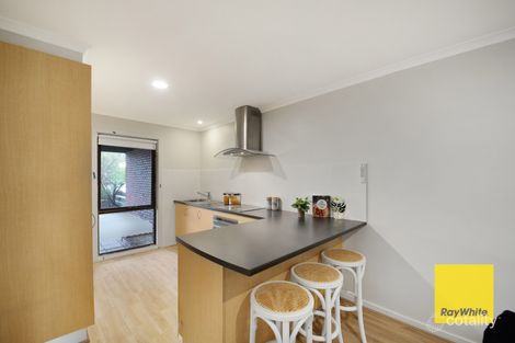 Property photo of 2/51 Cumming Drive Hoppers Crossing VIC 3029