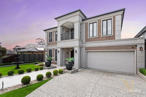 Property photo of 27 Cambridge Drive Glen Waverley VIC 3150