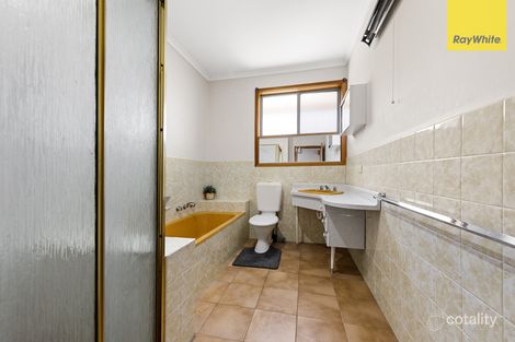 Property photo of 7 Lyndford Court St Albans VIC 3021