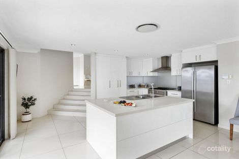 Property photo of 5 Mahogany Rise Brookwater QLD 4300