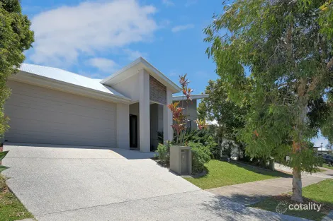 18 Blue Fin Cct, Mountain Creek, QLD 4557