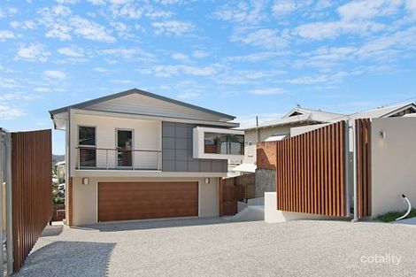 15 Coopers Camp Rd, Bardon, QLD 4065