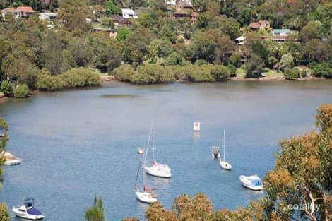 Property photo of 28 Naranganah Avenue Gymea Bay NSW 2227