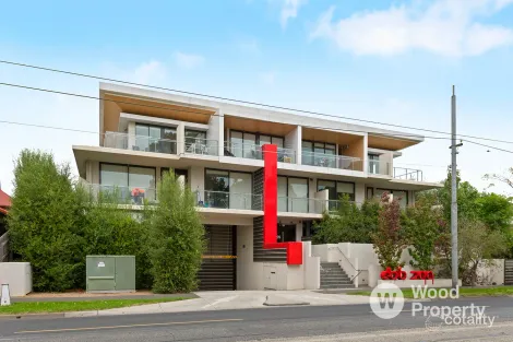 204/299-301 Maribyrnong Rd, Ascot Vale, VIC 3032